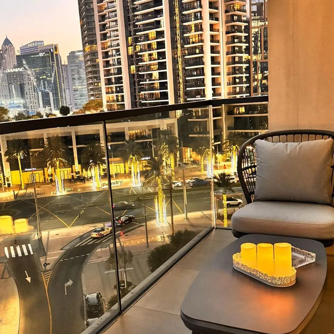 Avalonstay - Luxury 1Br Apt In Downtown Dubai-Brand New-Burj Khalifa & Fountain Views From Pool Apartment Dubai