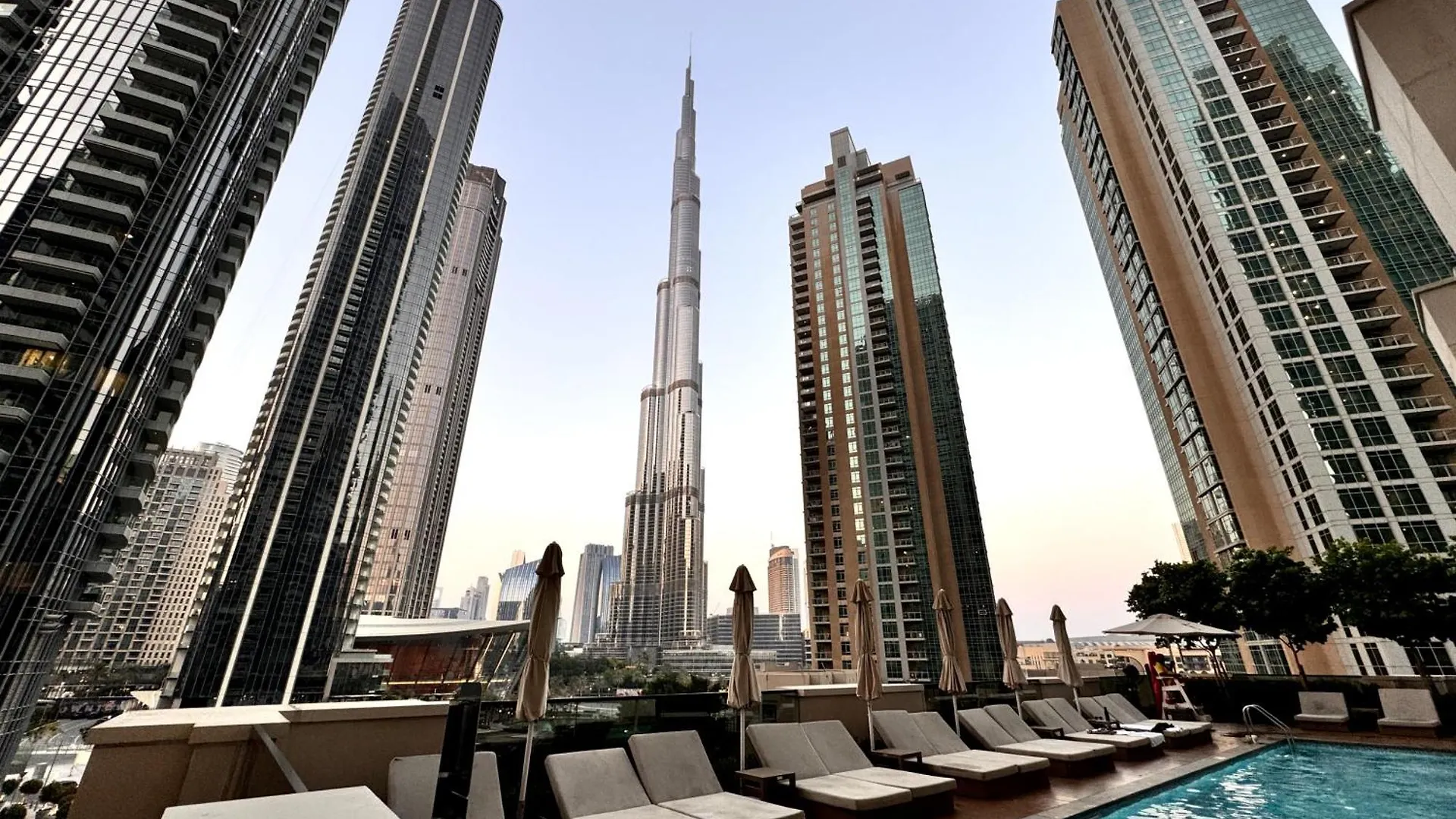 Avalonstay - Luxury 1Br Apt In Downtown Dubai-Brand New-Burj Khalifa & Fountain Views From Pool 0*, Dubai
